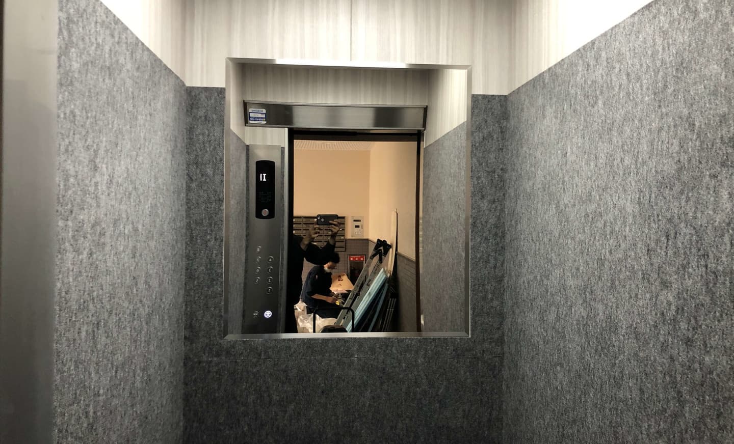 カゴ内ミラー設置