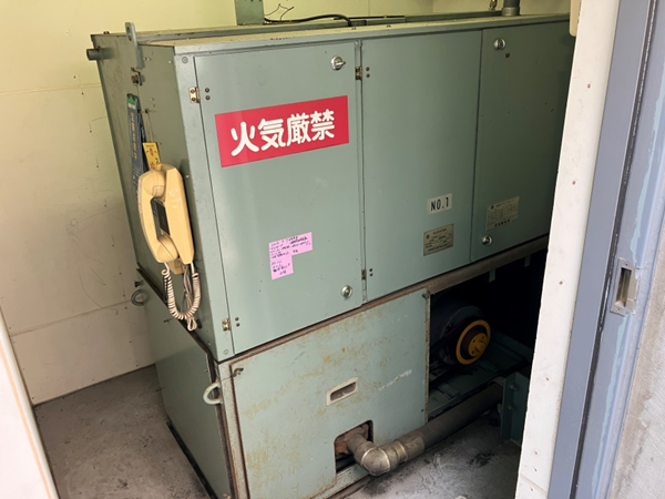 旧：油圧ユニット