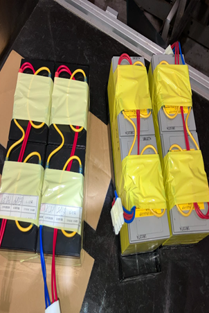 部品比較(左:新部品、右:旧部品)