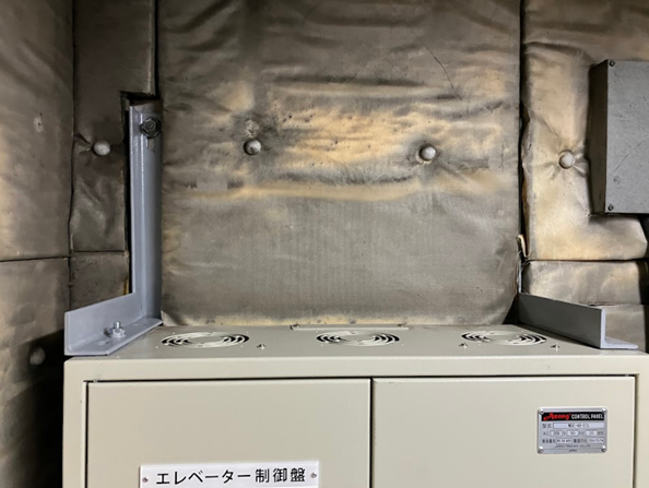 耐震対策：転倒防止対策