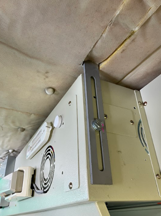 耐震対策：転倒防止対策