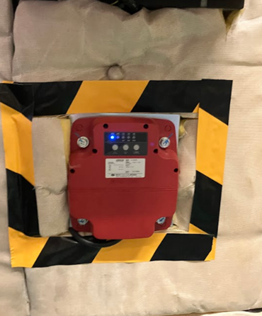 耐震対策：地震時管制運転装置（S波・P波感知）地震発生時に最寄階に着床・停止し、ご利用者様の閉じ込めを防ぎ、安全を確保いたします。