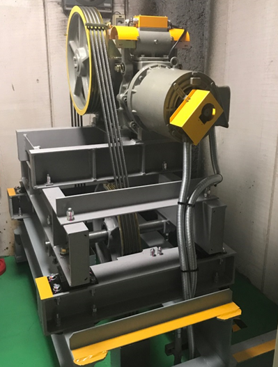 新:巻上機