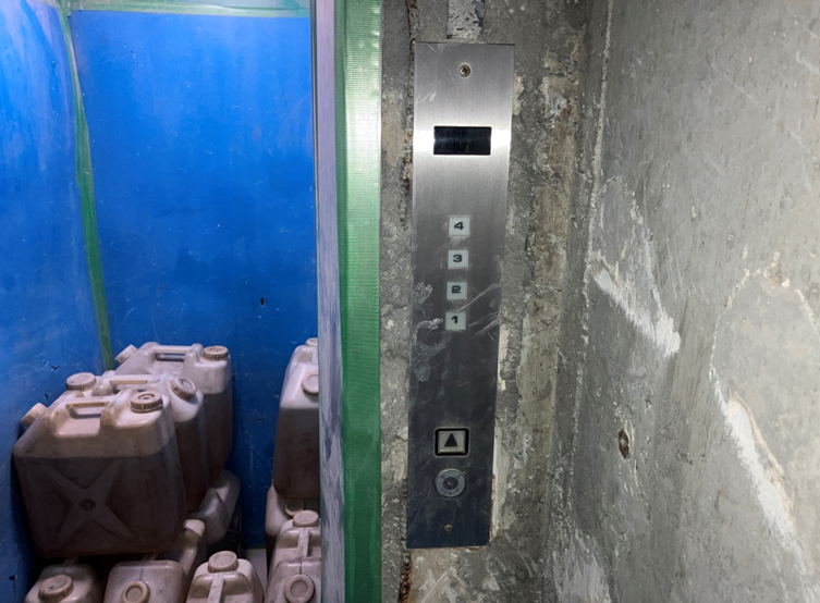 旧：乗場操作盤