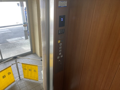 新：カゴ内操作盤