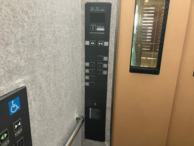 旧：カゴ内操作盤