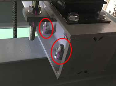 耐震対策（巻上機移動防止用ダブルナット締め）