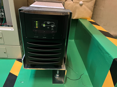 耐震対策：停電時自動着床装置　※停電発生時に最寄階に着床し、ご利用者様の閉じ込めを防ぎます。