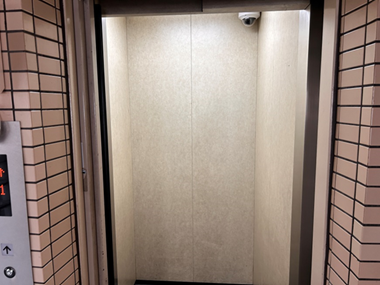 旧:カゴ内(かご内化粧シート)